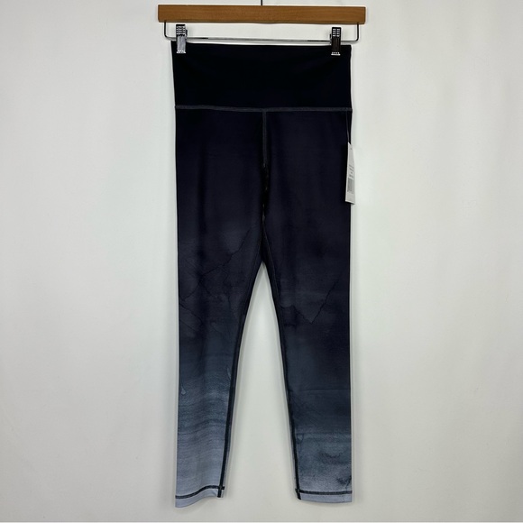 Sol and Mane Gray Charcoal Lagoon Mudra Full High Waisted Leggings Sz S NEW! - Picture 2 of 13